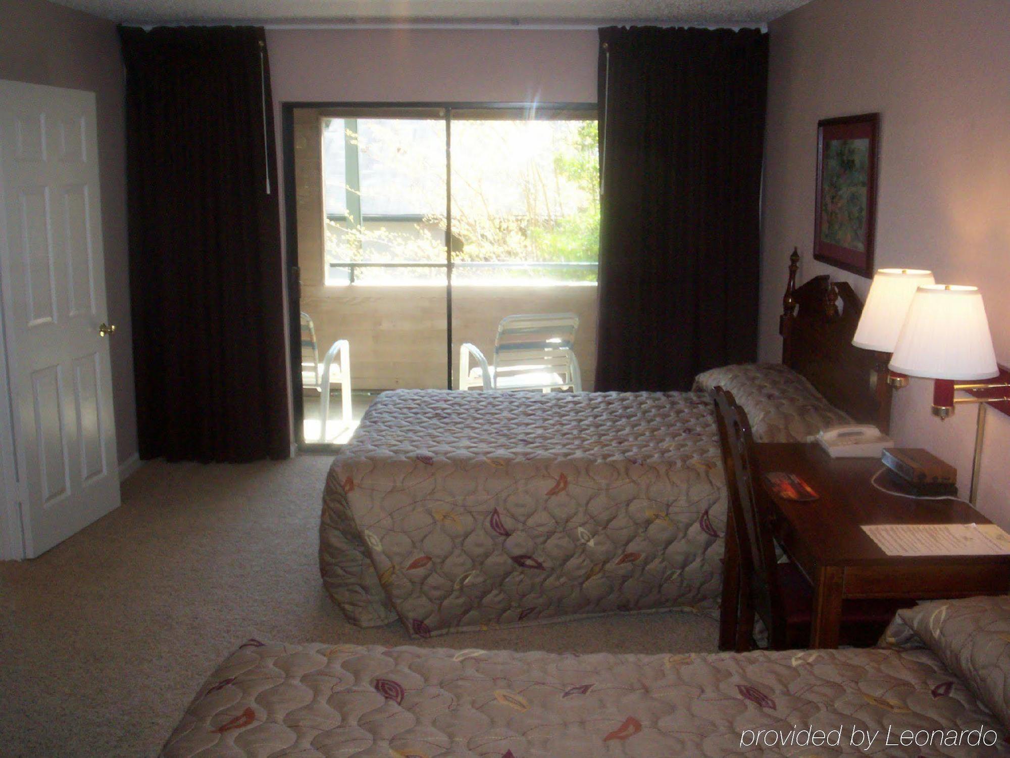 Rime Garden Inn & Suites Irondale Bilik gambar